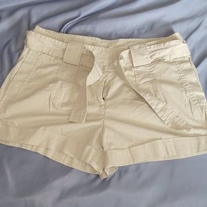 Lauren Conrad khaki shorts